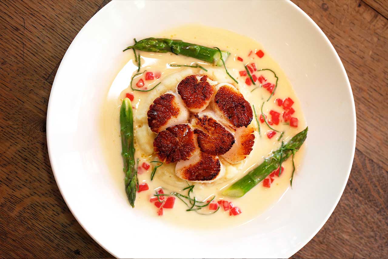 Scallops with Asparagus